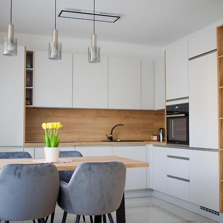 Apartman Plum - Self Check In, Free Parking Osijek Exteriör bild